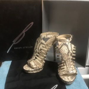 Brian Atwood Ivory Calistta New Still in box